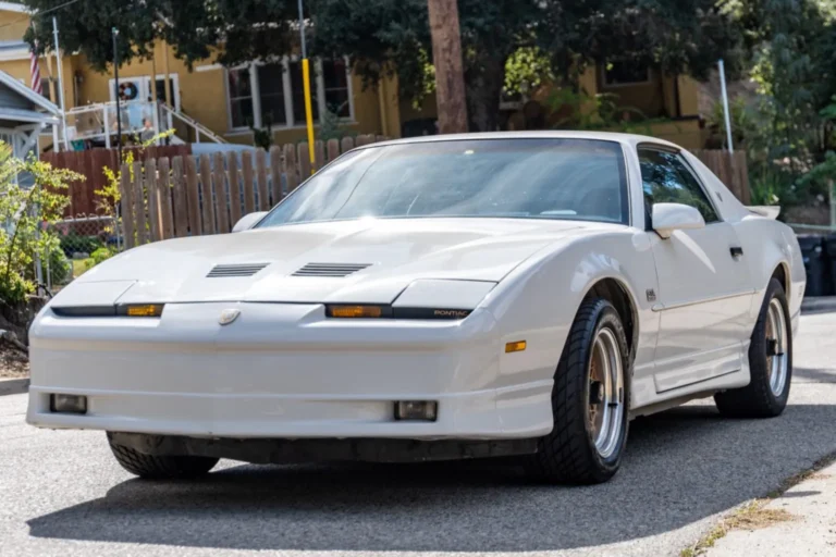 Pontiac Bonneville